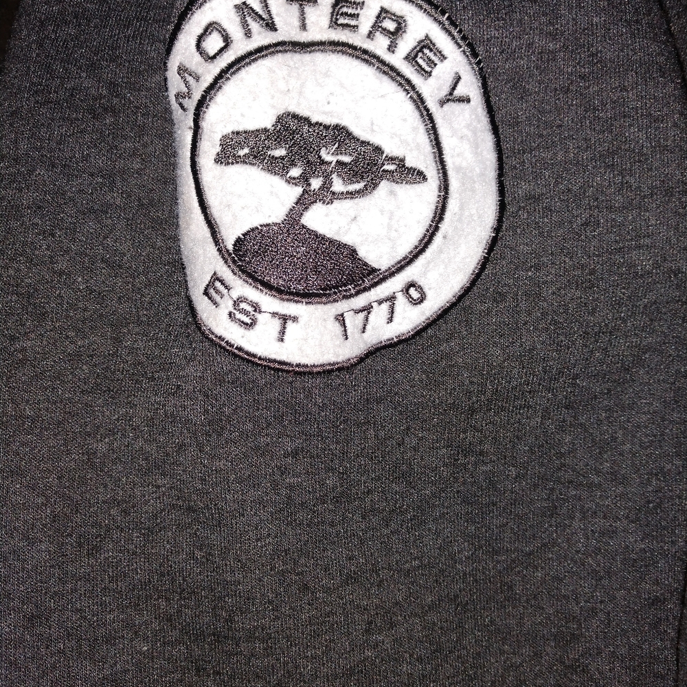 Monterey sweatshirt xl